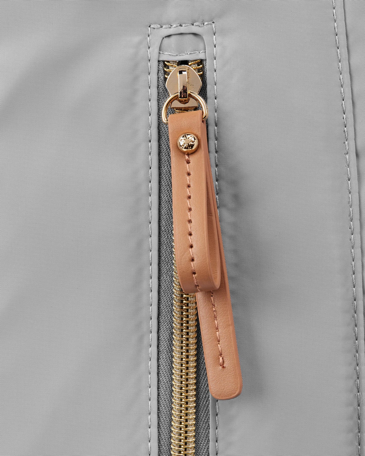 Suite By Skip Hop 6-In-1 Diaper Backpack Set