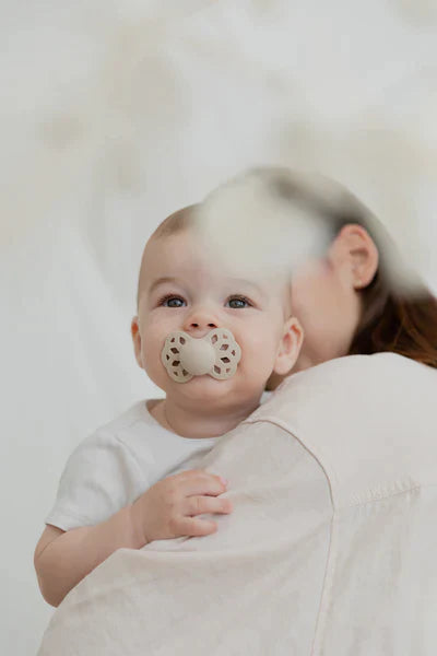 BIBS Infinity Pacifier Silicone Symmetrical Ivory/Sage 2 PK