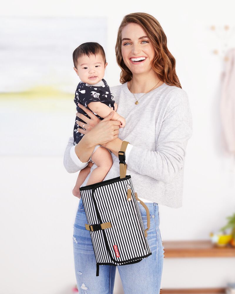 Pronto Signature Changing Station