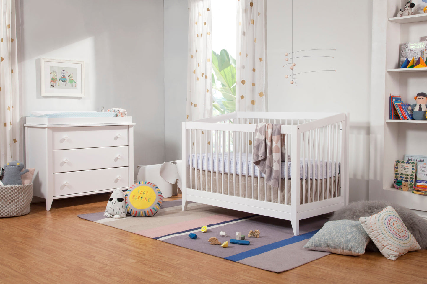 Sprout 4-in-1 Convertible Crib