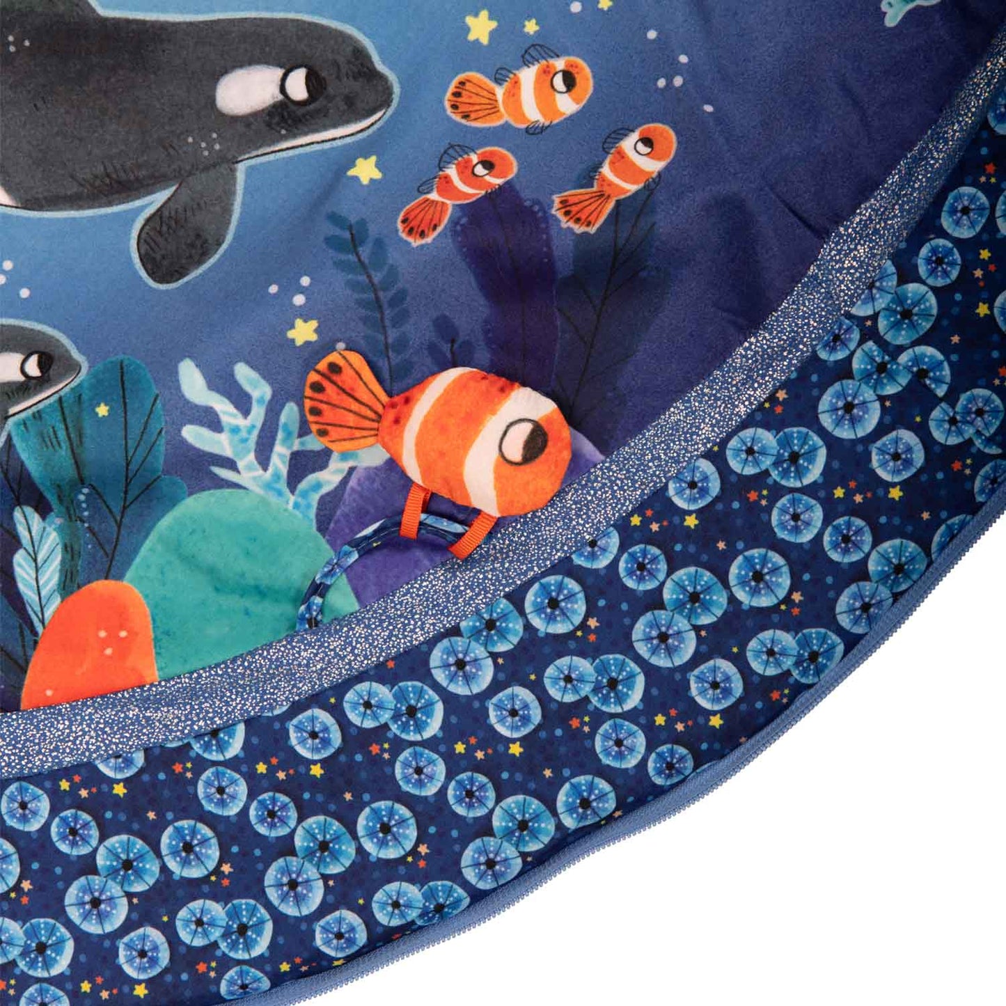 Aventures de Paulie Activity Playmat