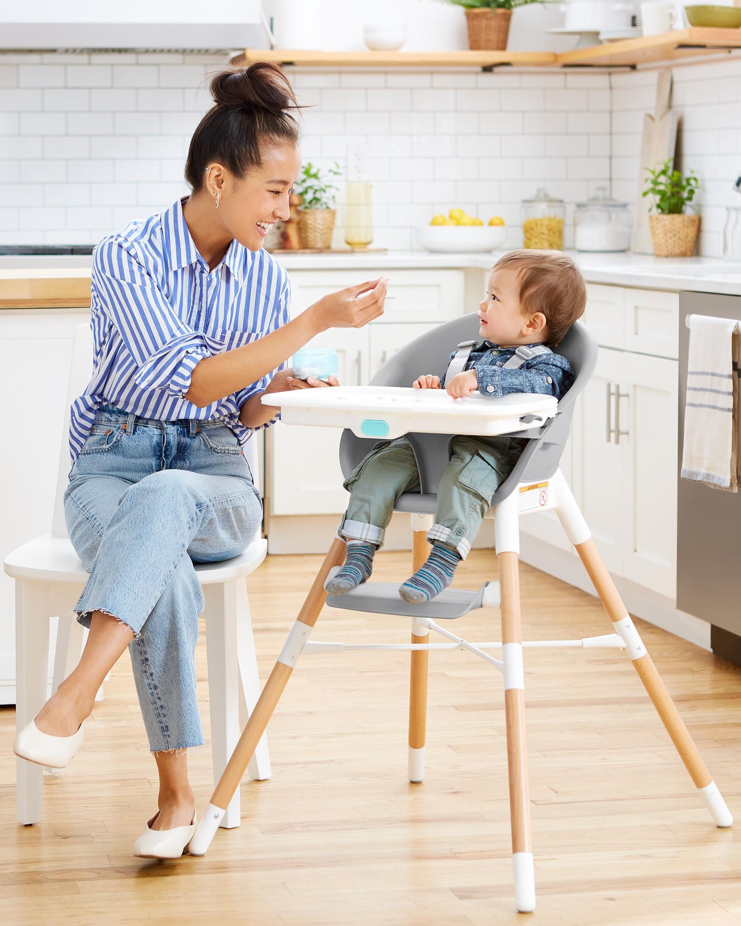 Skip Hop EON 4-In-1 High Chair