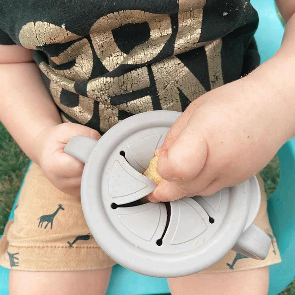 haakaa Silicone Sip N Snack Cup