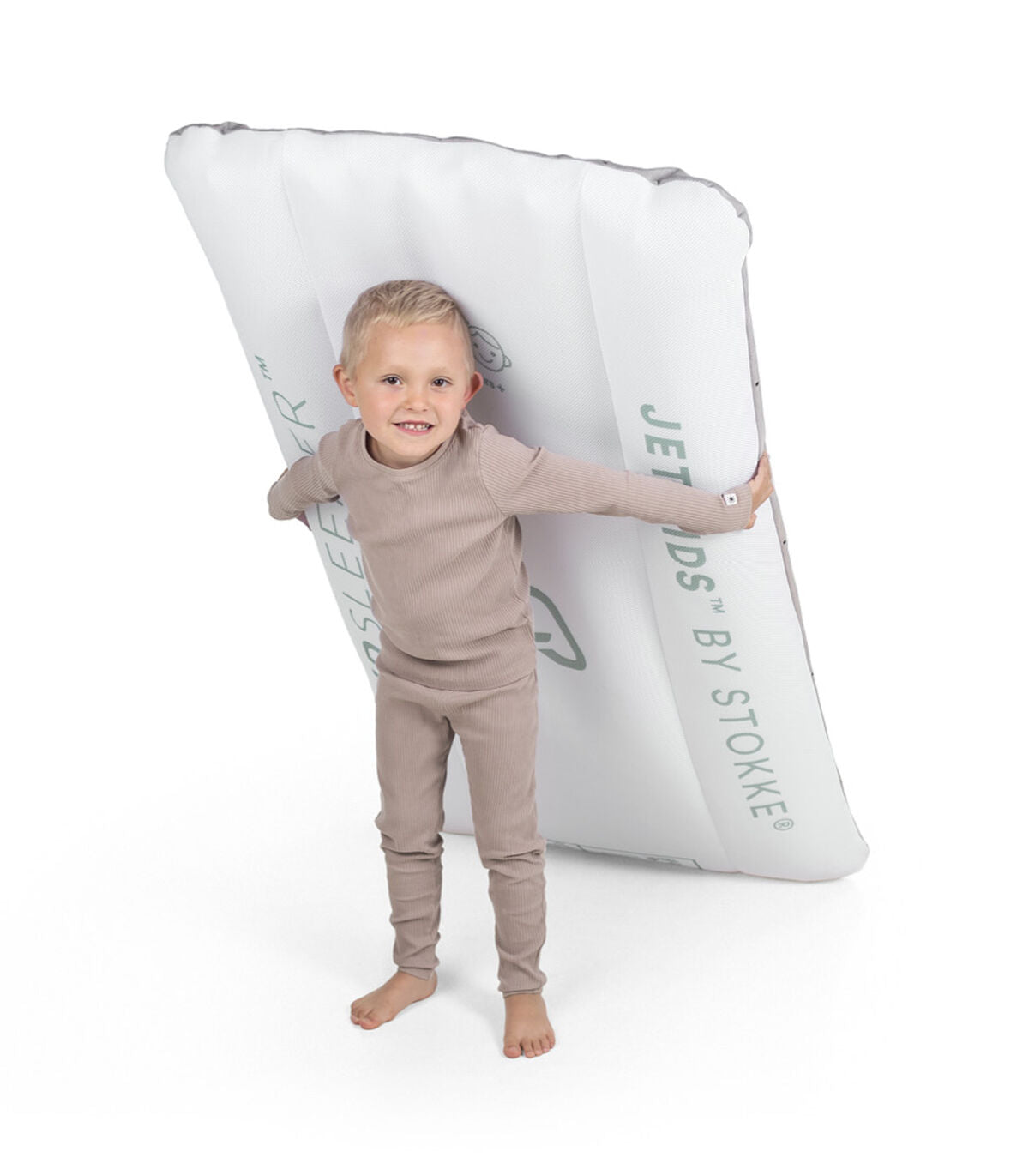 CloudSleeper Inflatable Kids Bed