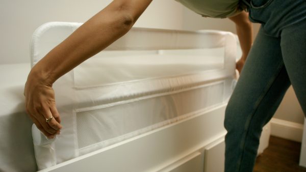 Dreambaby Dallas Fold Down Bedrail