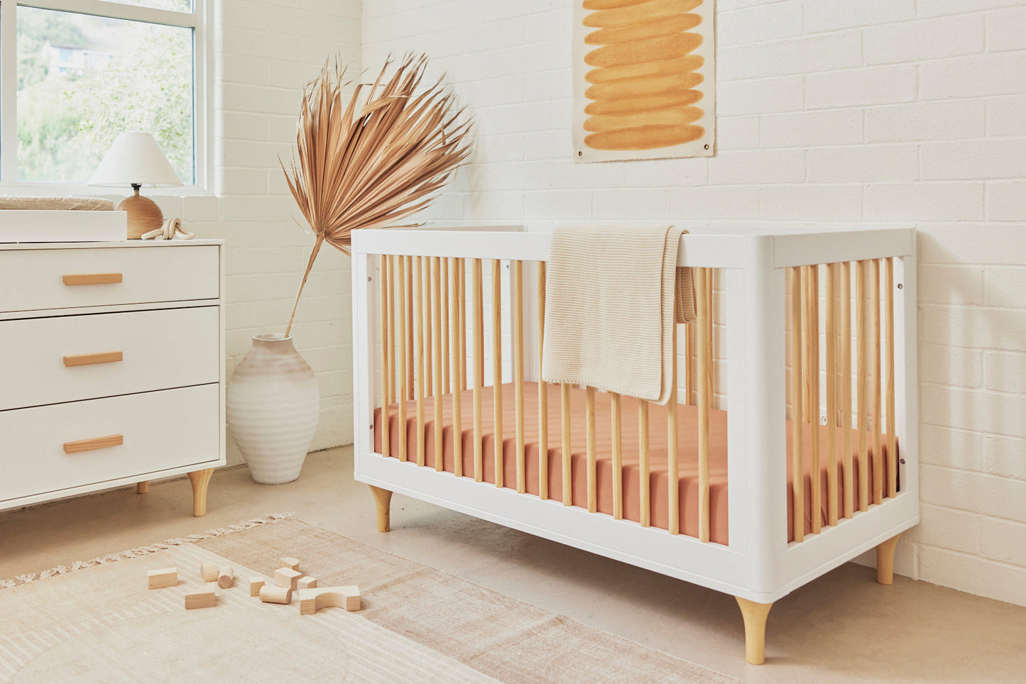 Lolly 3-in-1 Convertible Crib