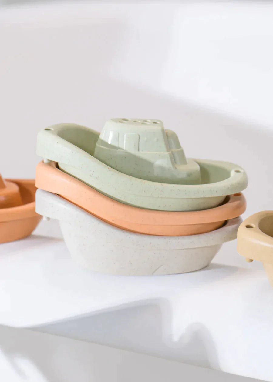 Bath Toy Organizer Set With Stackable Cups and Boats