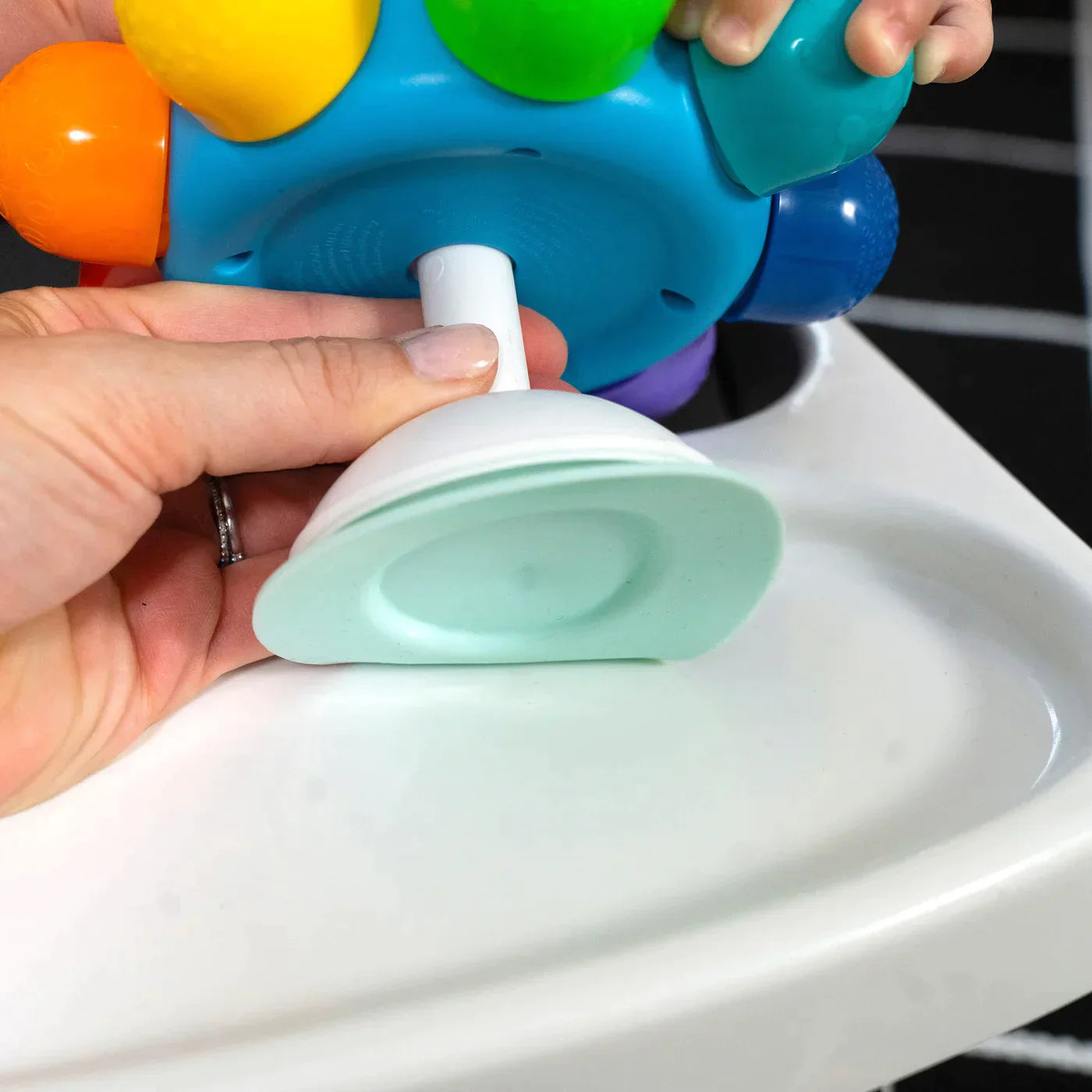 Opus’s Spin & Sea Suction Cup Toy