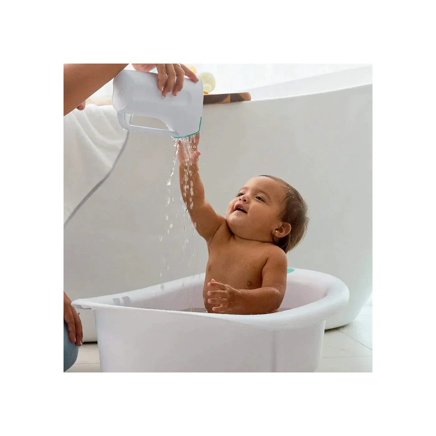 Frida Baby Control The Flow Rinser