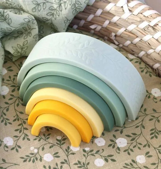 Rainbow stacking toy