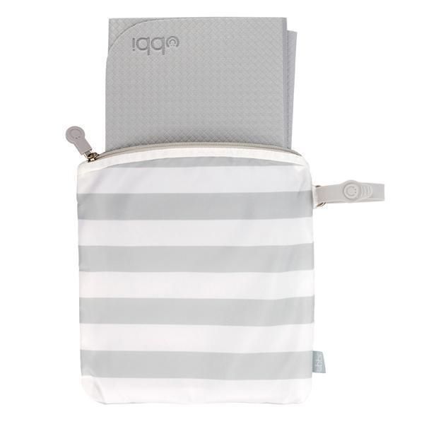 On-the-Go Changing Mat & Bag