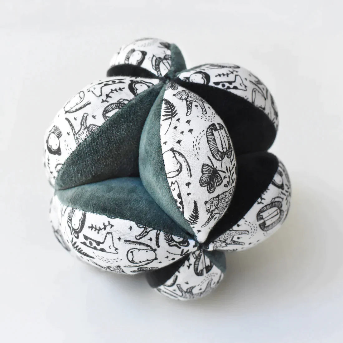 Organic Sensory Puzzle Clutch Ball